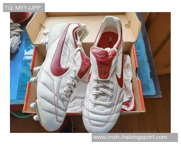 小罗足球鞋的魅力与科技结合让你在球场上尽显风采